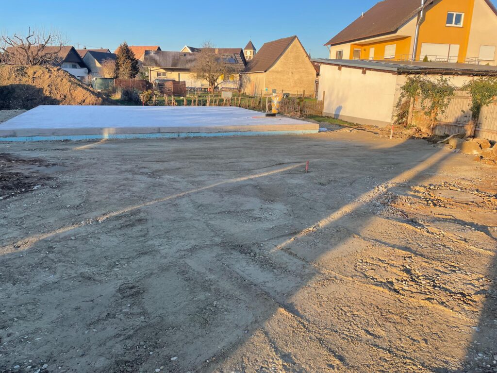 e3853f66-dc4d-48d6-8378-c26569fcadc0